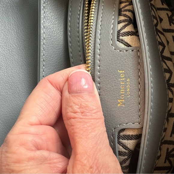 NWT Moncrief of London Cathryn Elegant Blue Quilted Shoulder Bag - Picture 12 of 13